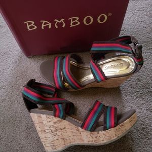 Bamboo Women's Elastic Wedge Sandals Size 6.5